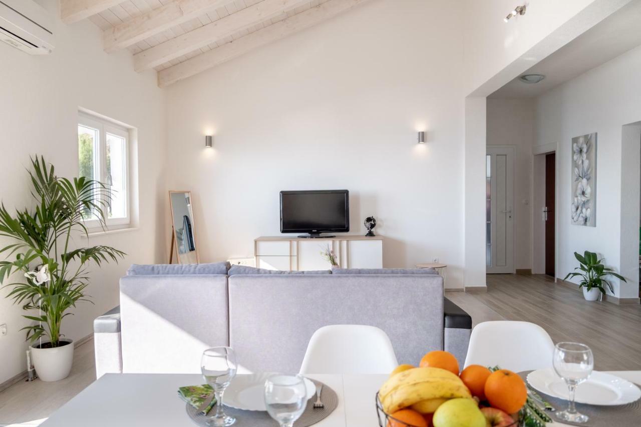 Luxury Sea View Apartment Jesenice  Εξωτερικό φωτογραφία
